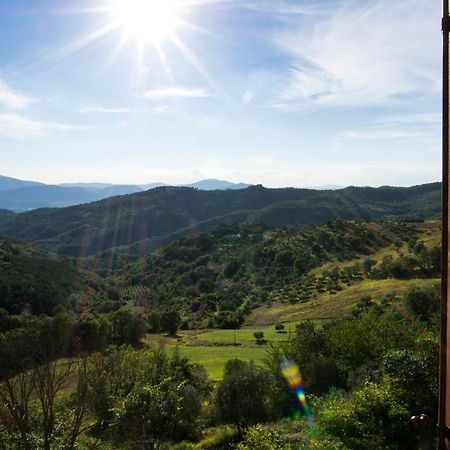 לינה וארוחת בוקר Casa La Valle, Gubbio, Frazione Santa Cristina מראה חיצוני תמונה
