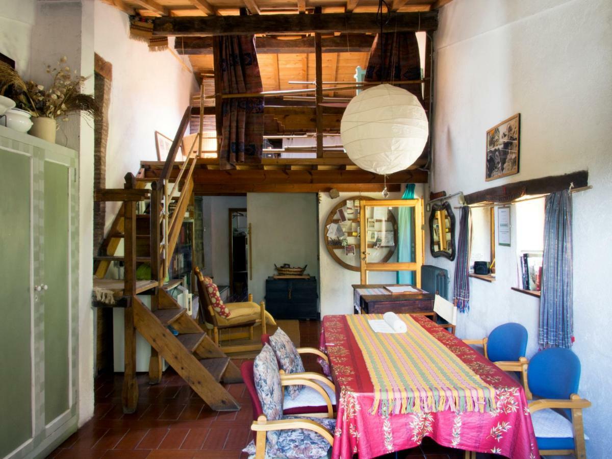 לינה וארוחת בוקר Casa La Valle, Gubbio, Frazione Santa Cristina מראה חיצוני תמונה